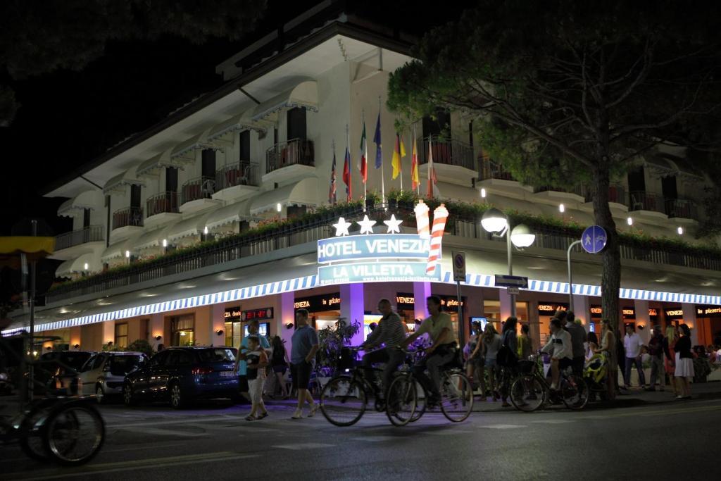 Hotel Venezia E La Villetta Lido di Jesolo Exteriör bild