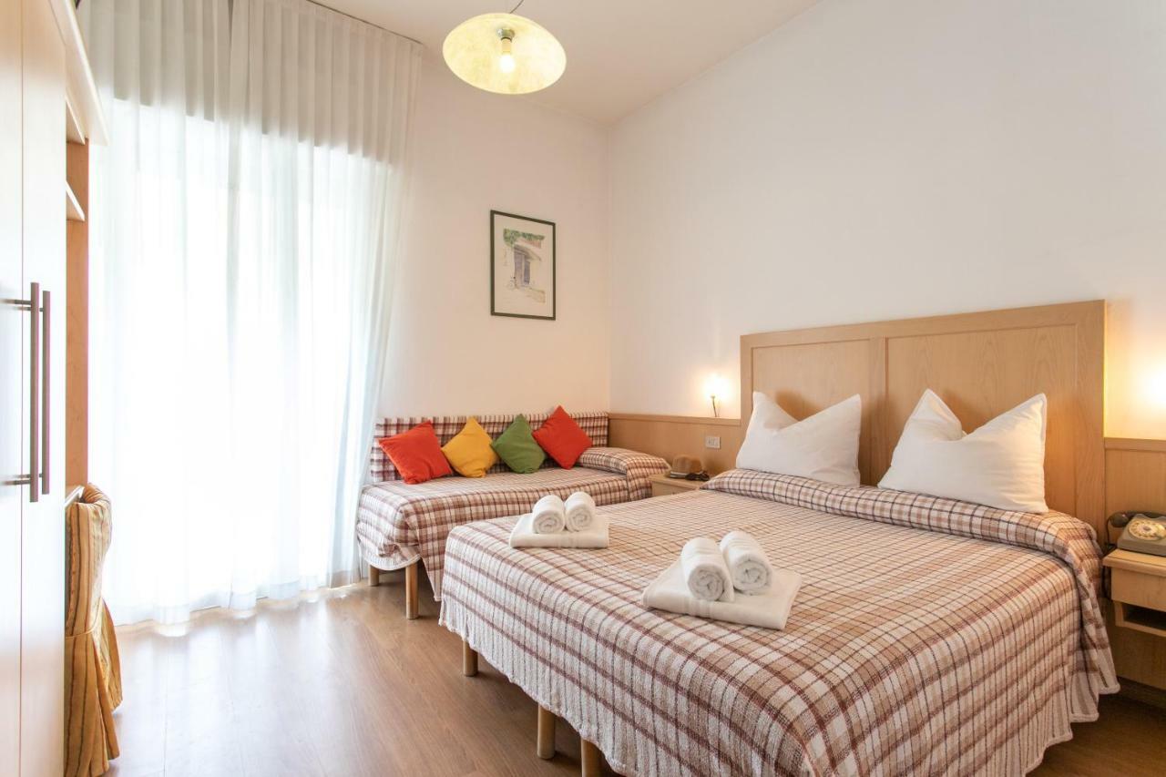 Hotel Venezia E La Villetta Lido di Jesolo Exteriör bild