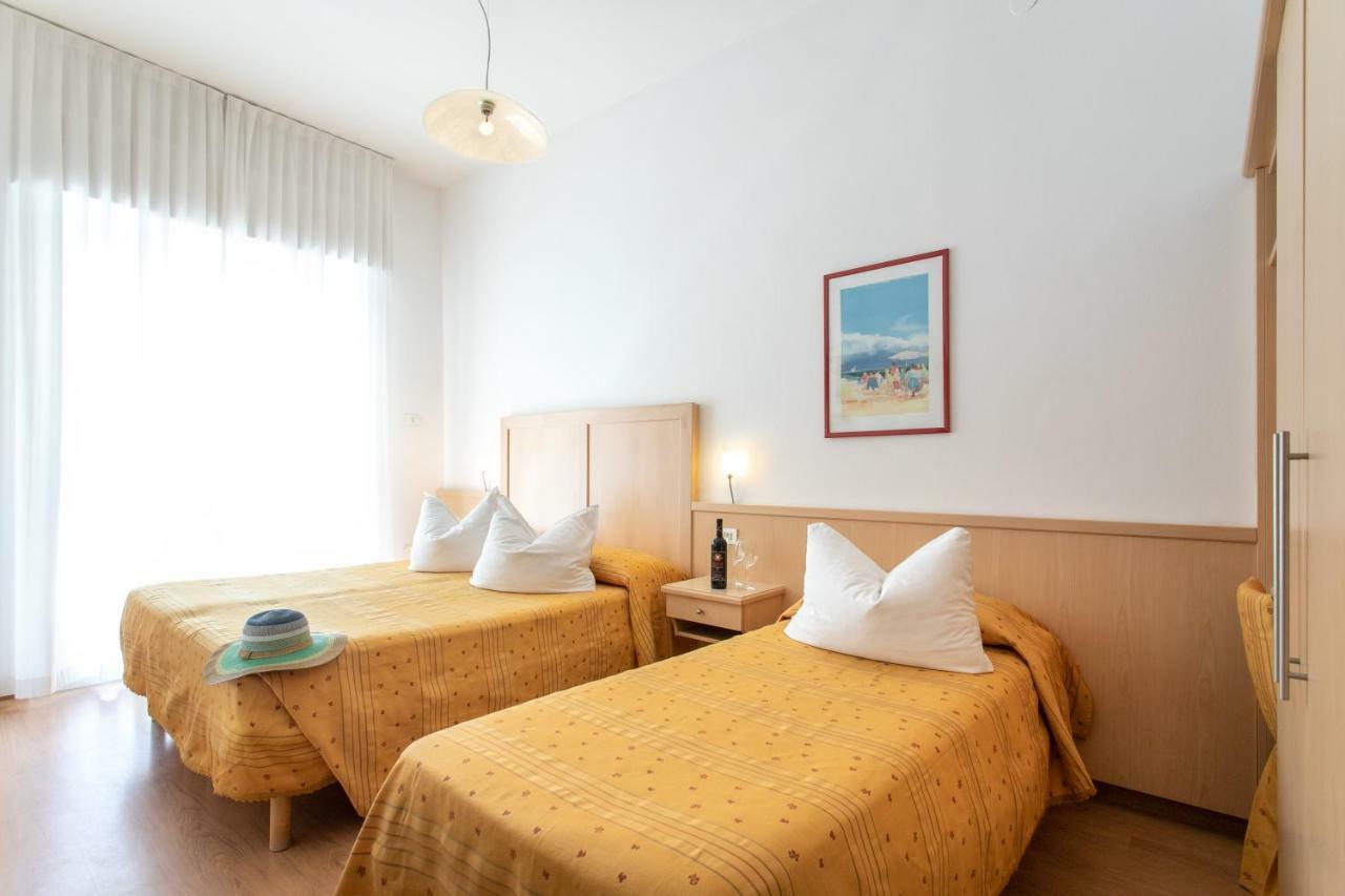 Hotel Venezia E La Villetta Lido di Jesolo Exteriör bild